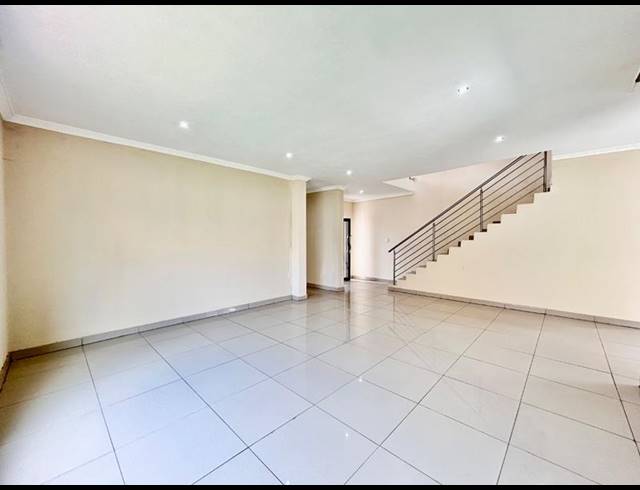 4 BEDROOM HOUSE FOR SALE IN MELODIE